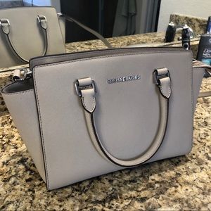 Micheal Kors Medium Selma